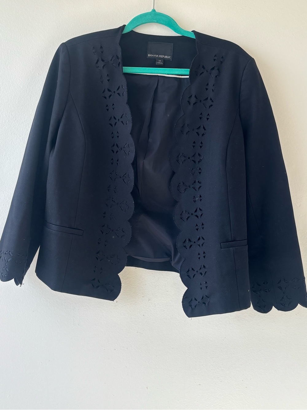 Banana Republic Black Scalloped Laser-Cut Open Blazer